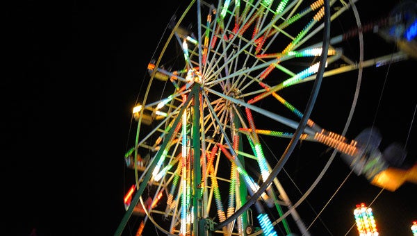 Central Alabama Fair's Ferris wheel has a 'thrilling' past - The Selma ...